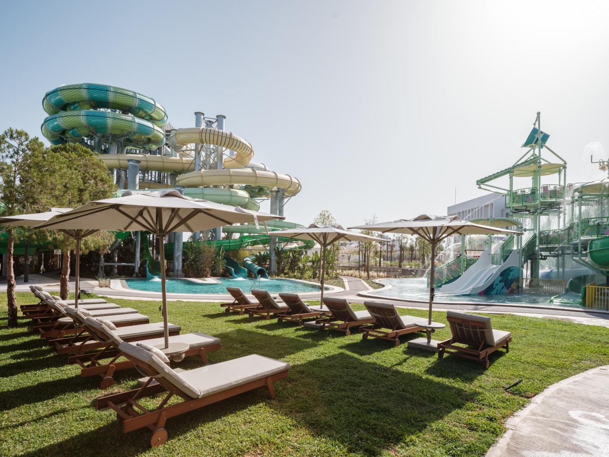 ホテル Anda Barut Collection ディディム エクステリア 写真